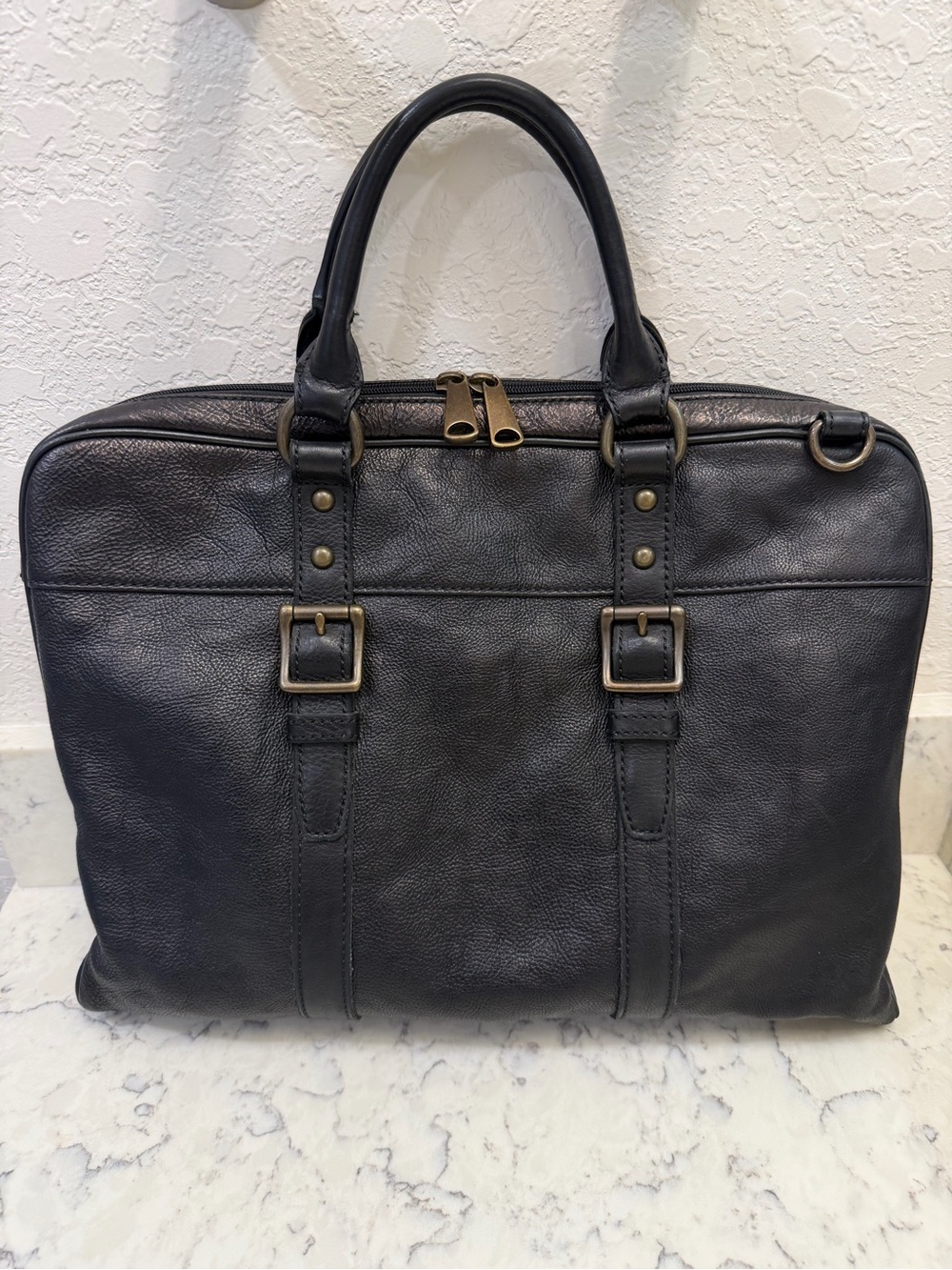 Fossil MBG9011 Black Cowhide Leather Briefcase Laptop Work Bag Shoulder Strap